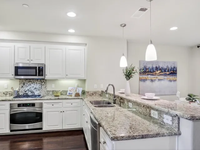 $1,249,000 | 2186 Mendocino Lane, San Jose, CA 95124