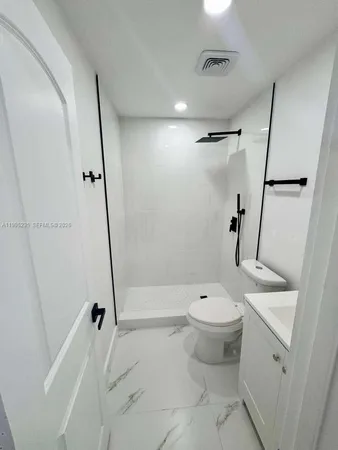 $2,750 | 230 East 56th Street, Unit B, Hialeah, FL 33013