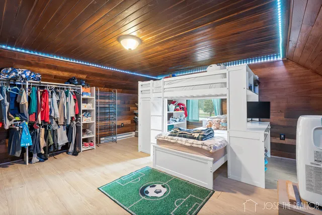 $322,500 | 225 North West Street, Carson City, MI 48811