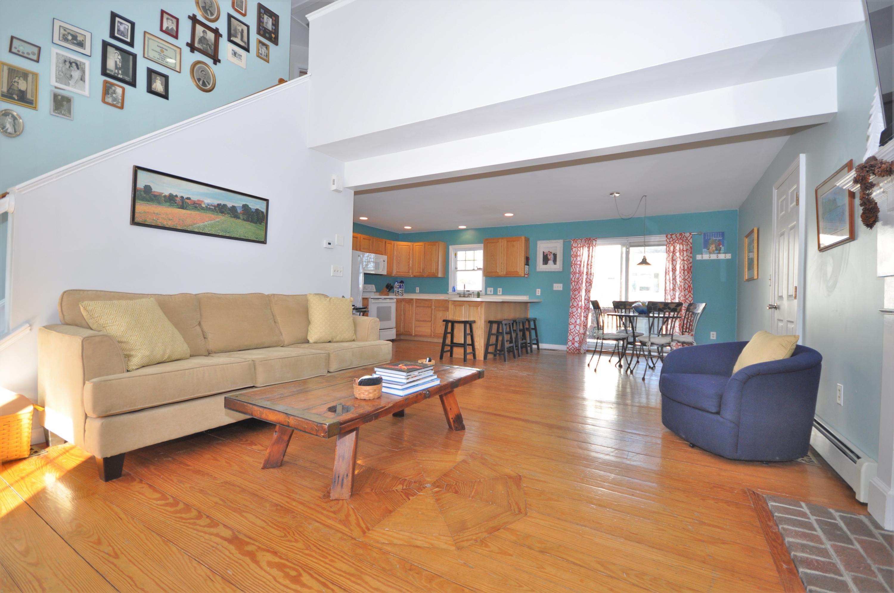 4 Church Street Winterport, ME 04496 - Photo 13 of 38 DSC_0286