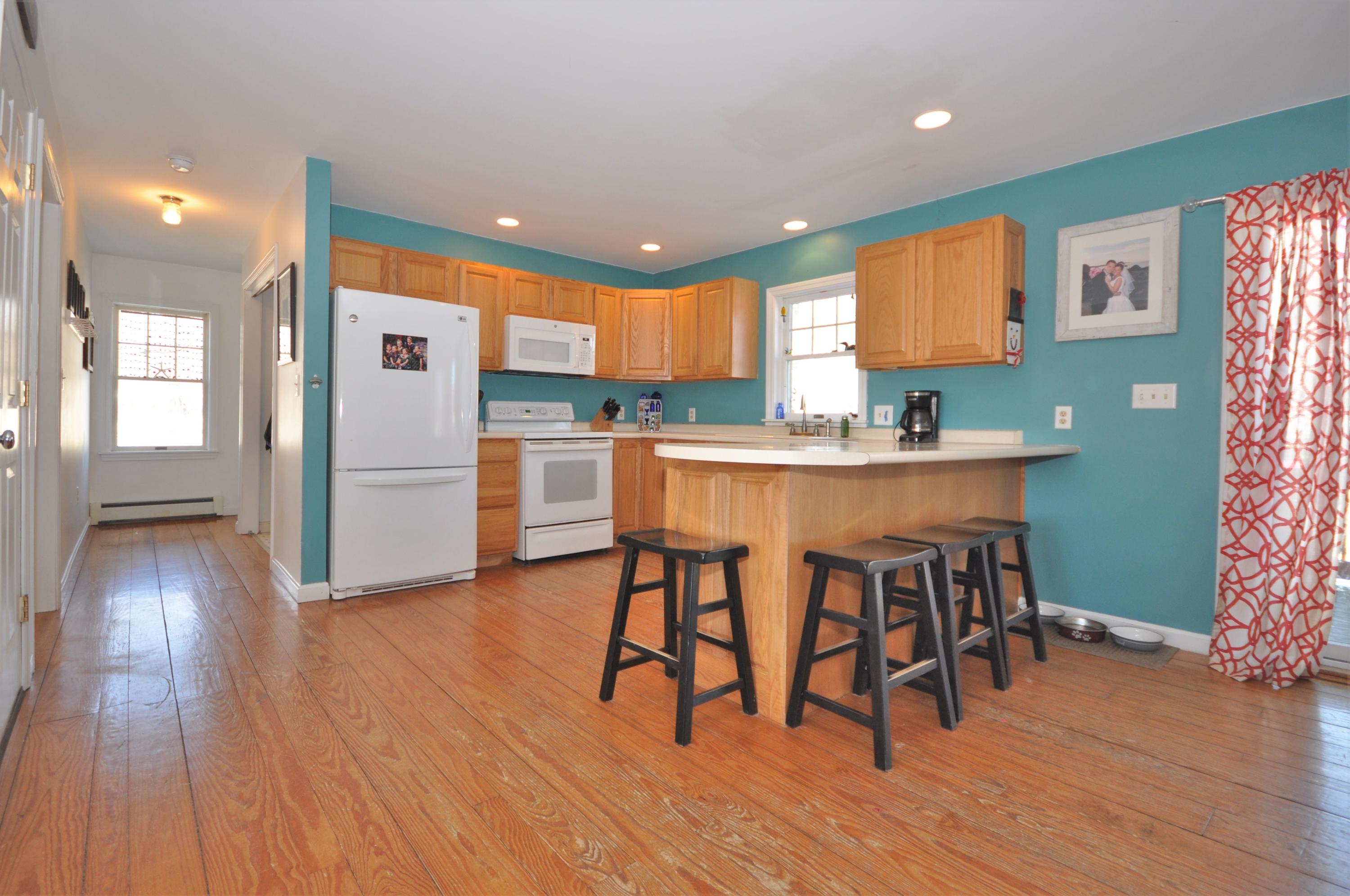 4 Church Street Winterport, ME 04496 - Photo 7 of 38 DSC_0280