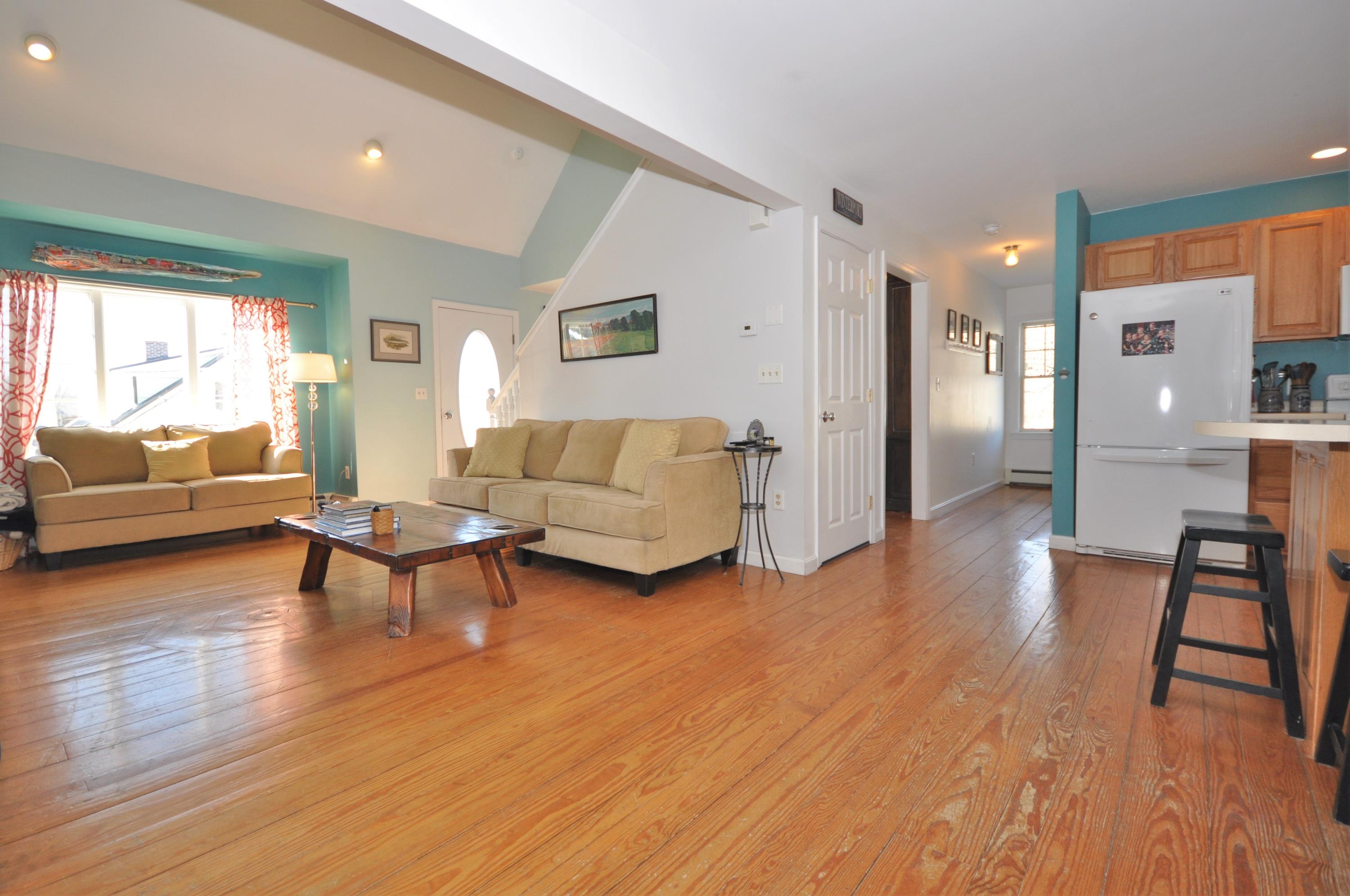 4 Church Street Winterport, ME 04496 - Photo 10 of 38 DSC_0277