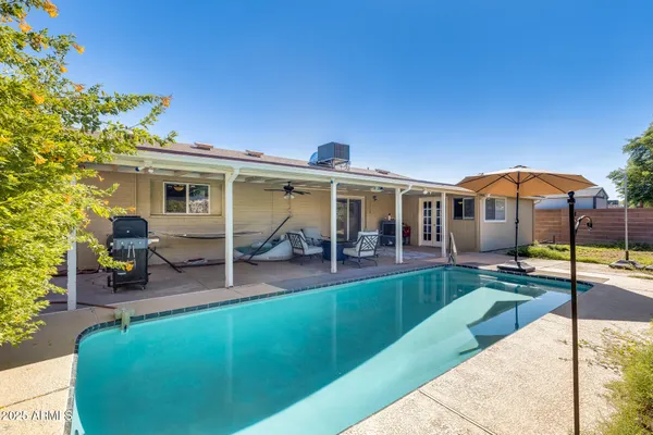 $440,000 | 5352 West Port Au Prince Lane, Glendale, AZ 85306