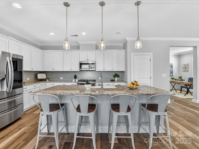 $500,000 | 5197 Looking Glass Trail, Denver, NC 28037