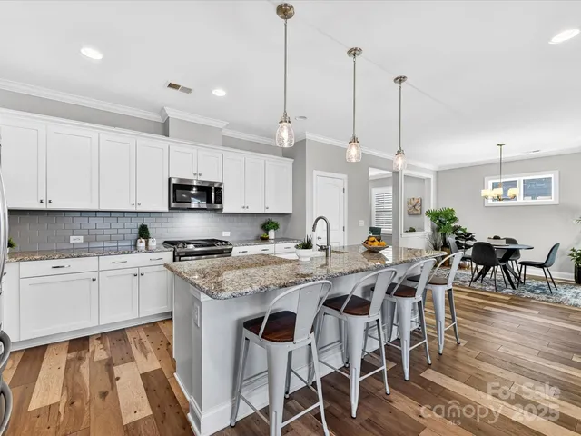 $500,000 | 5197 Looking Glass Trail, Denver, NC 28037