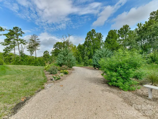 $500,000 | 5197 Looking Glass Trail, Denver, NC 28037