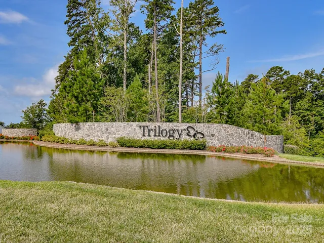 $500,000 | 5197 Looking Glass Trail, Denver, NC 28037