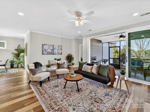 $500,000 | 5197 Looking Glass Trail, Denver, NC 28037