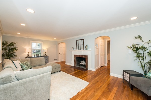 15 Eliot Road Arlington, MA 02474 - Photo 5 of 30 Gallery Image 5