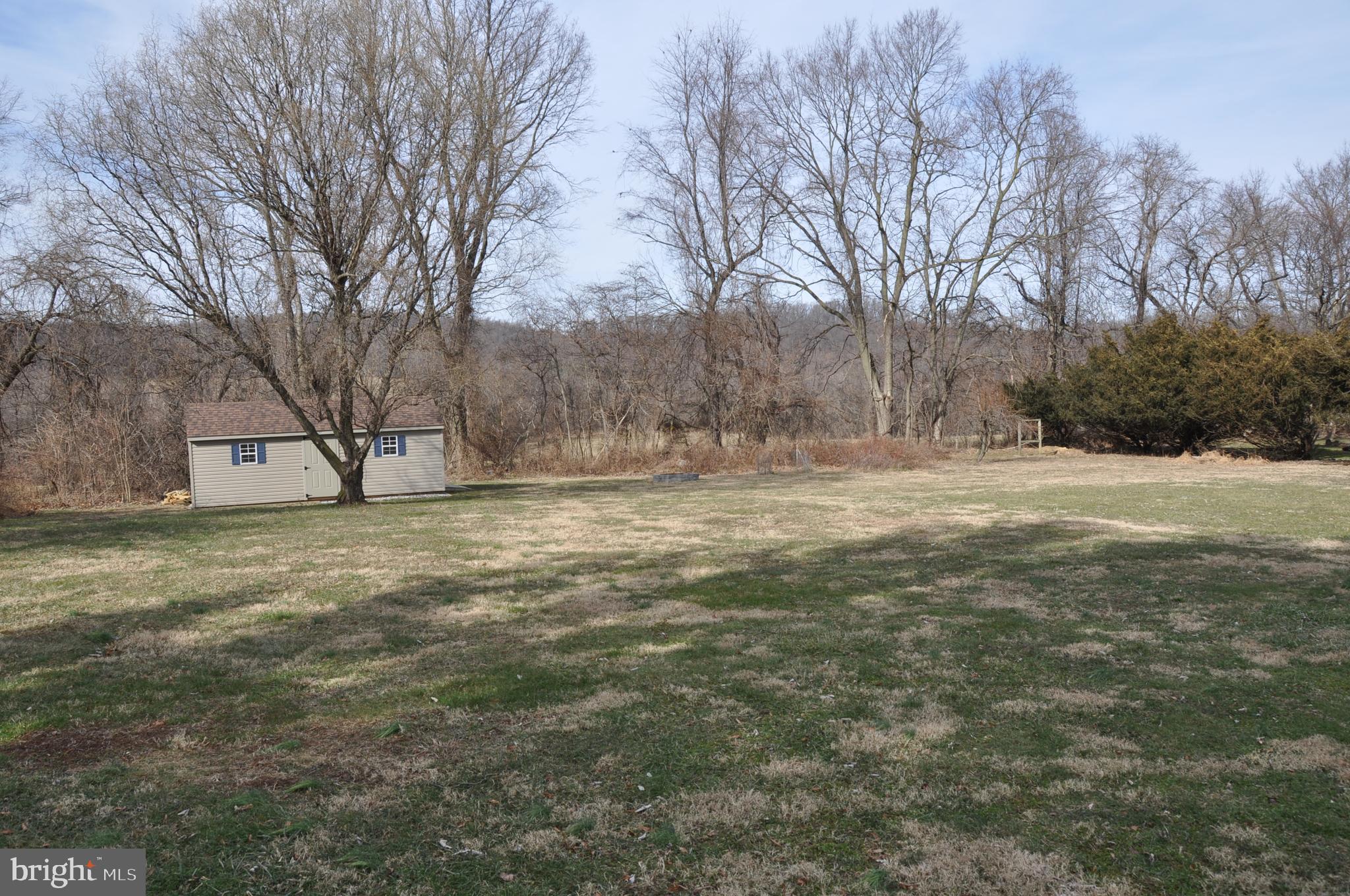 1045 Accomac Road York, PA 17406 - Photo 22 of 25 Gallery Image 22