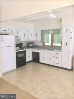 15830 Point Lookout Road St. Inigoes, MD 20684 - Photo 3 of 18 Kitchen