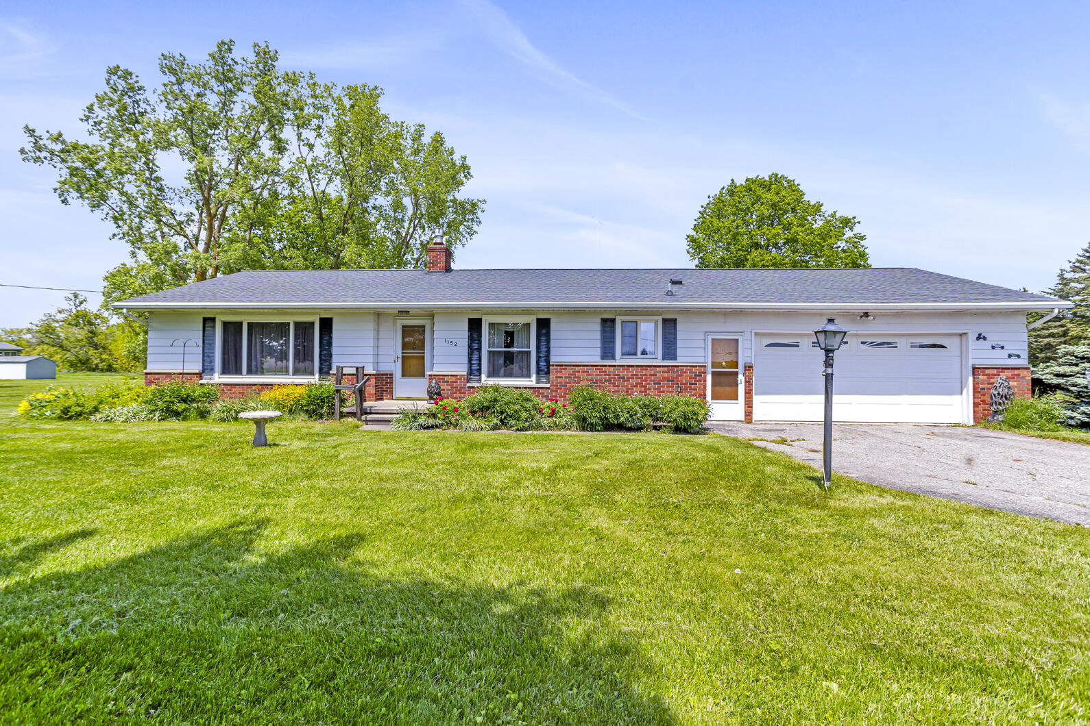 1152 Holt Road Mason, MI 48854 - Photo 1 of 44 0N0A6592