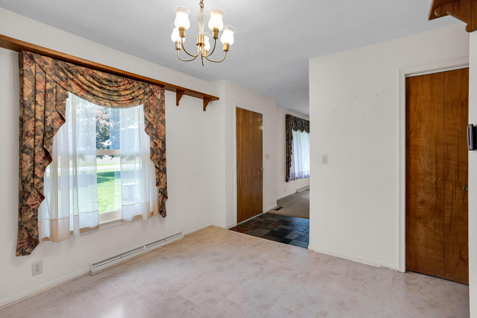 1152 Holt Road Mason, MI 48854 - Photo 11 of 44 0N0A6626