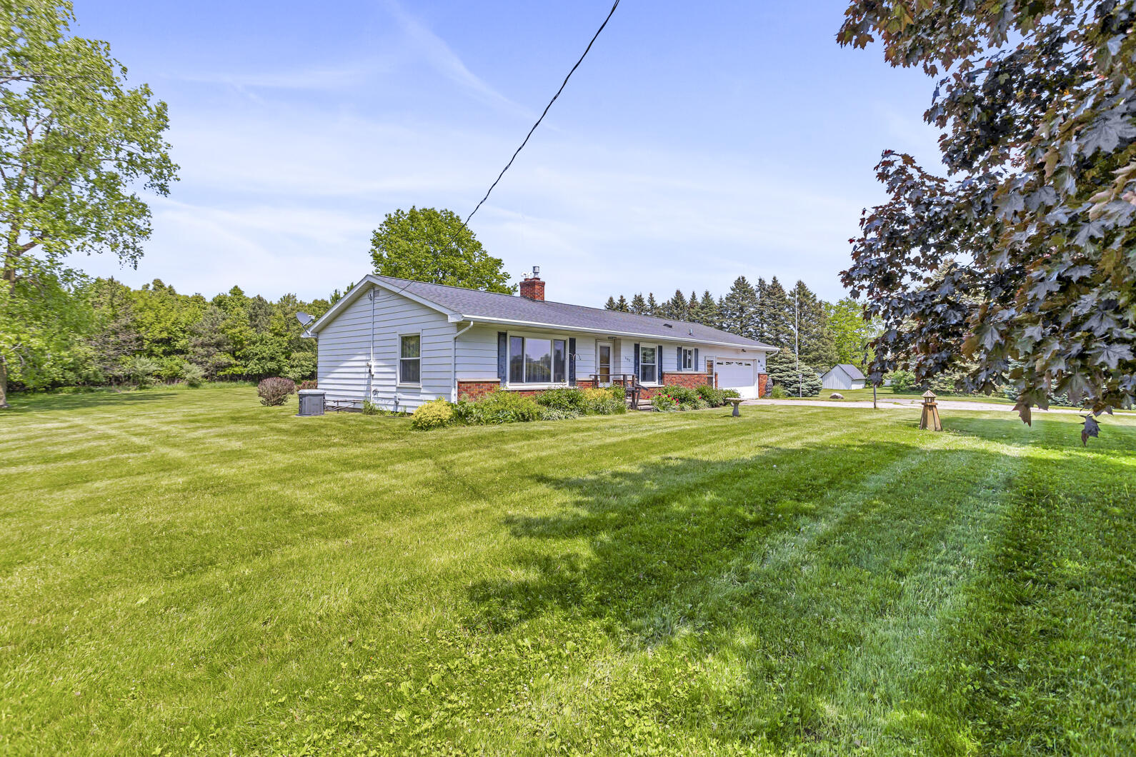 1152 Holt Road Mason, MI 48854 - Photo 2 of 44 0N0A6593