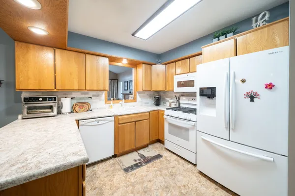 $429,900 | 3351 Perry Avenue Southwest, Wyoming, MI 49519