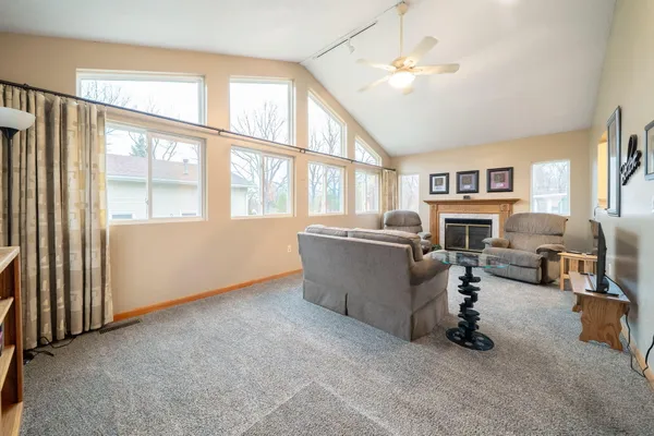 $429,900 | 3351 Perry Avenue Southwest, Wyoming, MI 49519