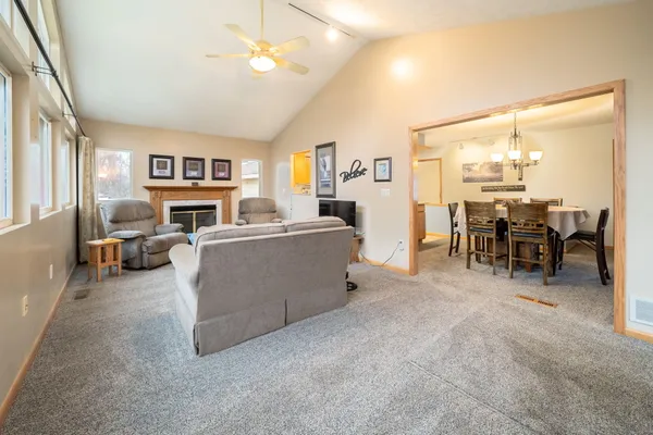 $429,900 | 3351 Perry Avenue Southwest, Wyoming, MI 49519