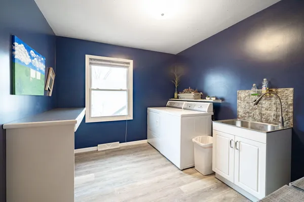 $429,900 | 3351 Perry Avenue Southwest, Wyoming, MI 49519