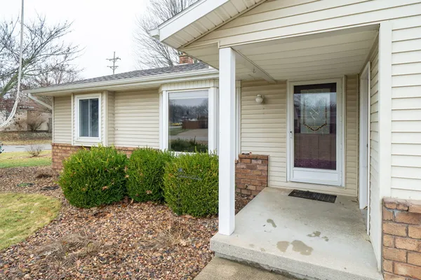 $429,900 | 3351 Perry Avenue Southwest, Wyoming, MI 49519