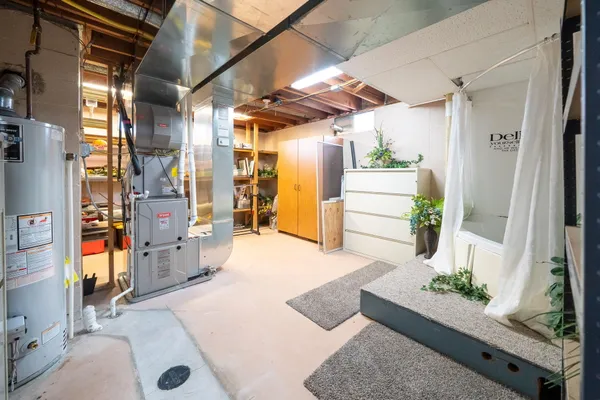 $429,900 | 3351 Perry Avenue Southwest, Wyoming, MI 49519