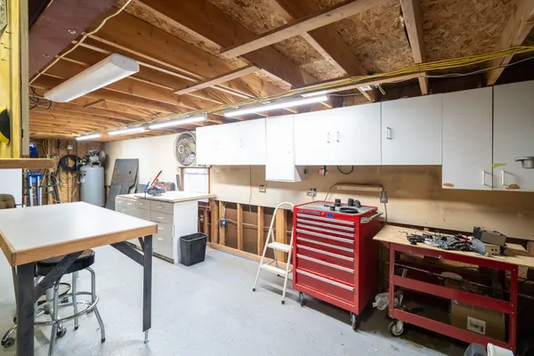 $429,900 | 3351 Perry Avenue Southwest, Wyoming, MI 49519