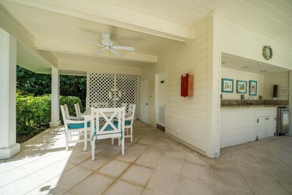 350 South Beach Road, Unit 305 Jupiter, FL 33469 - Photo 26 of 29 Island house Community Area