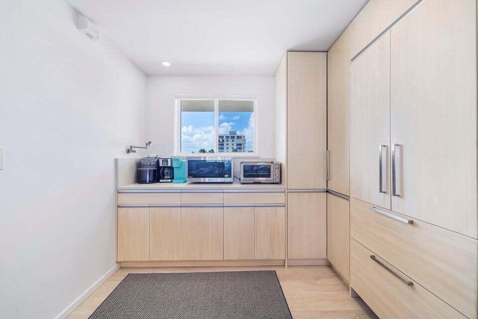 350 South Beach Road, Unit 305 Jupiter, FL 33469 - Photo 7 of 29 Island House Coffee Bar