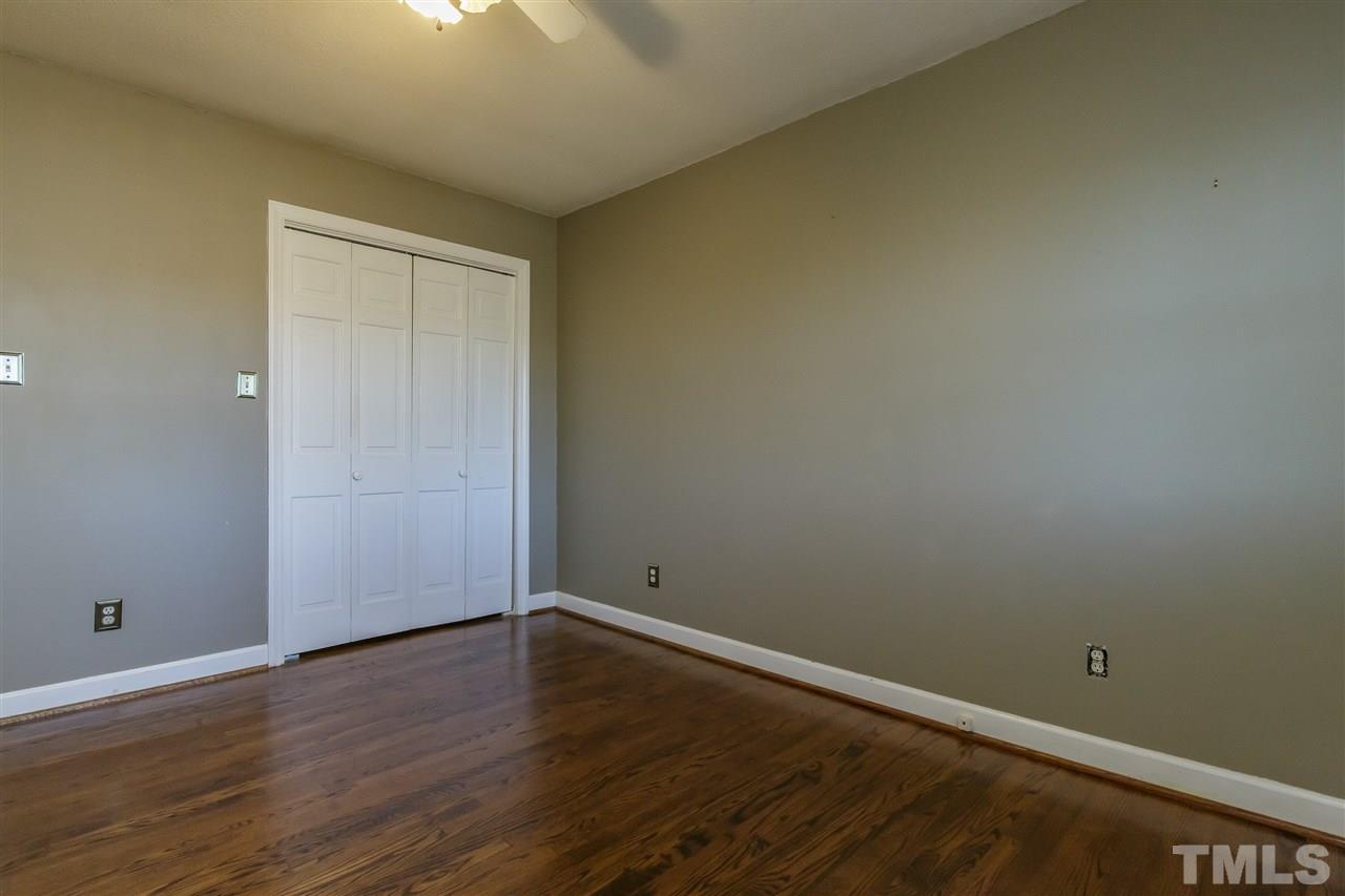 1053 Ivey Road Graham, NC 27253 - Photo 6 of 30 Gallery Image 6