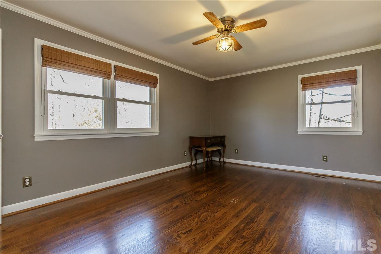 1053 Ivey Road Graham, NC 27253 - Photo 9 of 30 Gallery Image 9