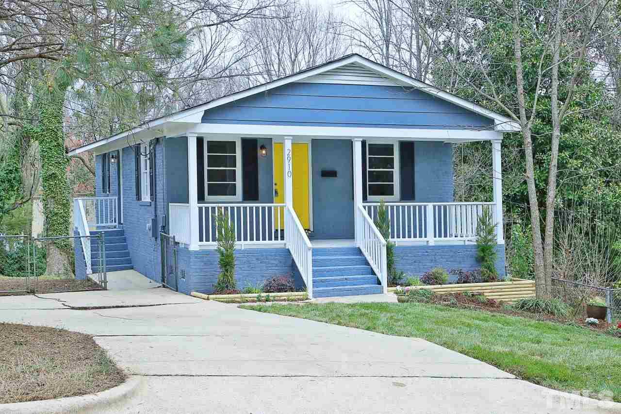 2910 Woods Place Raleigh, NC 27607 - Photo 1 of 25