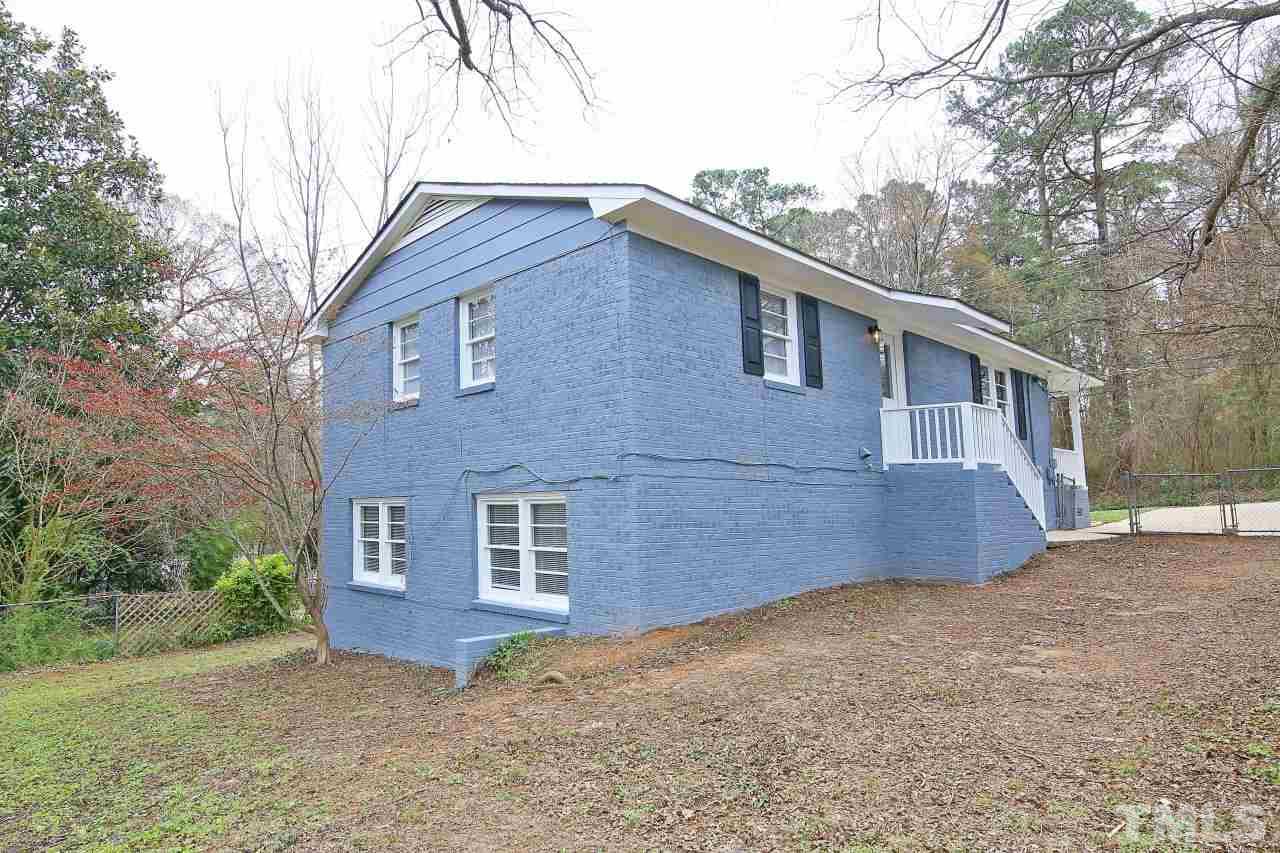 2910 Woods Place Raleigh, NC 27607 - Photo 24 of 25