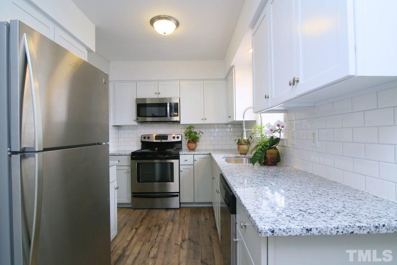 2910 Woods Place Raleigh, NC 27607 - Photo 8 of 25