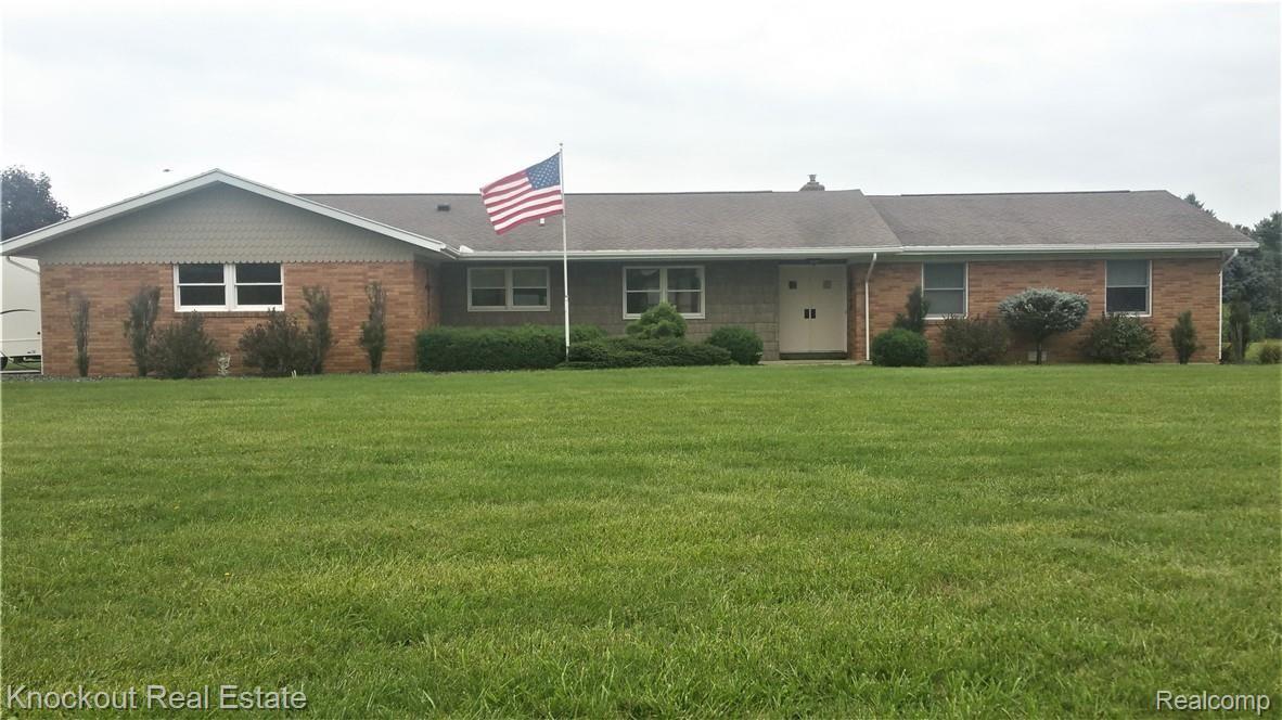 7560 Curtis Road Frankenmuth, MI 48734 - Photo 1 of 37 Curtis 7560 Front View.jpg