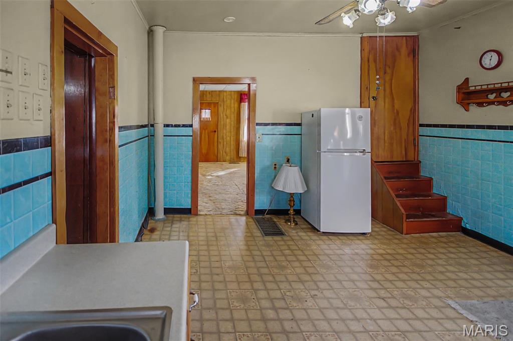 111 Warren Street Fieldon, IL 62031 - Photo 16 of 52