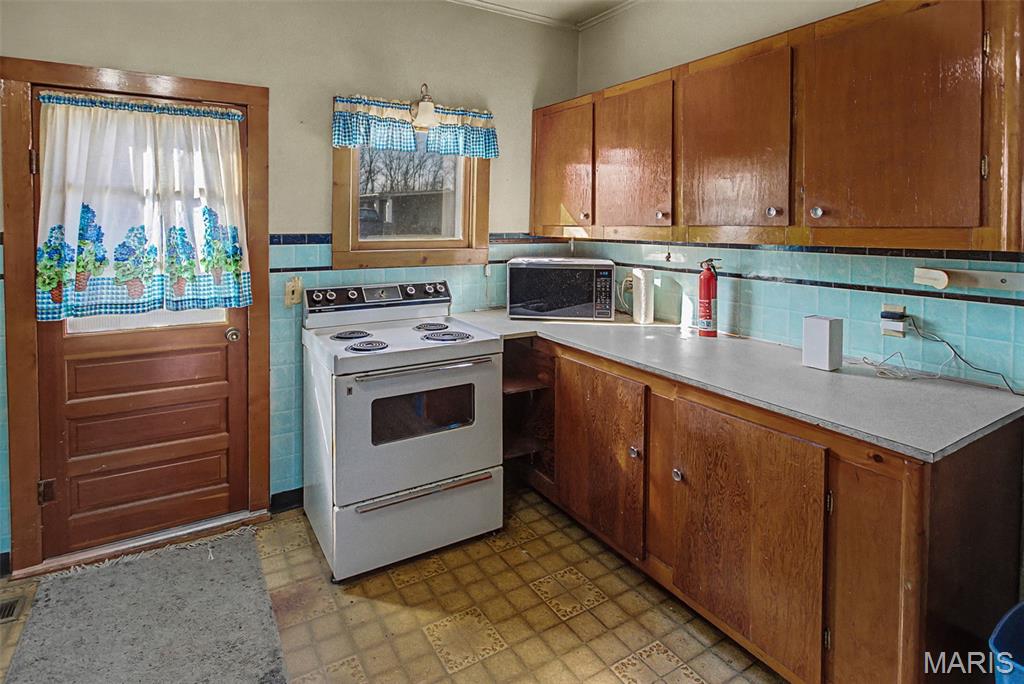 111 Warren Street Fieldon, IL 62031 - Photo 20 of 52