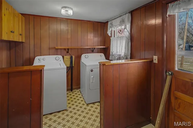 $62,000 | 111 Warren Street, Fieldon, IL 62031