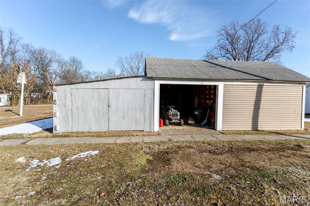 111 Warren Street Fieldon, IL 62031 - Photo 41 of 52