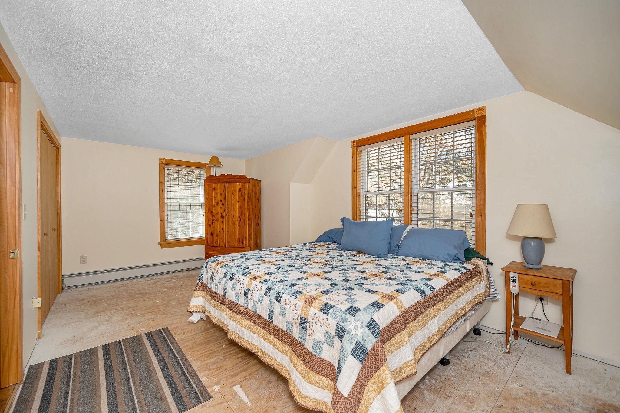 2 Tamworth Road Sandown, NH 03873 - Photo 7 of 38