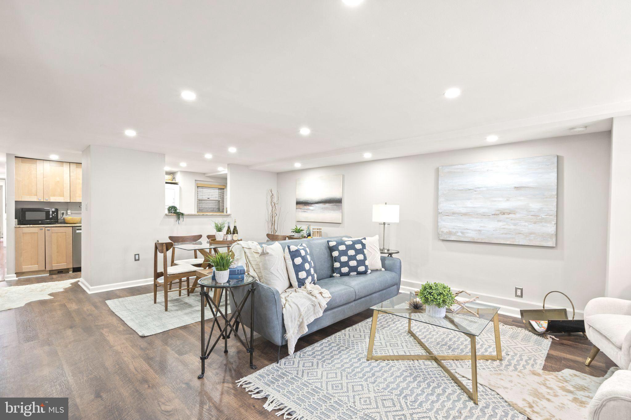 2509 17th Street Northwest, Unit 1 Washington, DC 20009 - Photo 3 of 25 Ample entertaining space