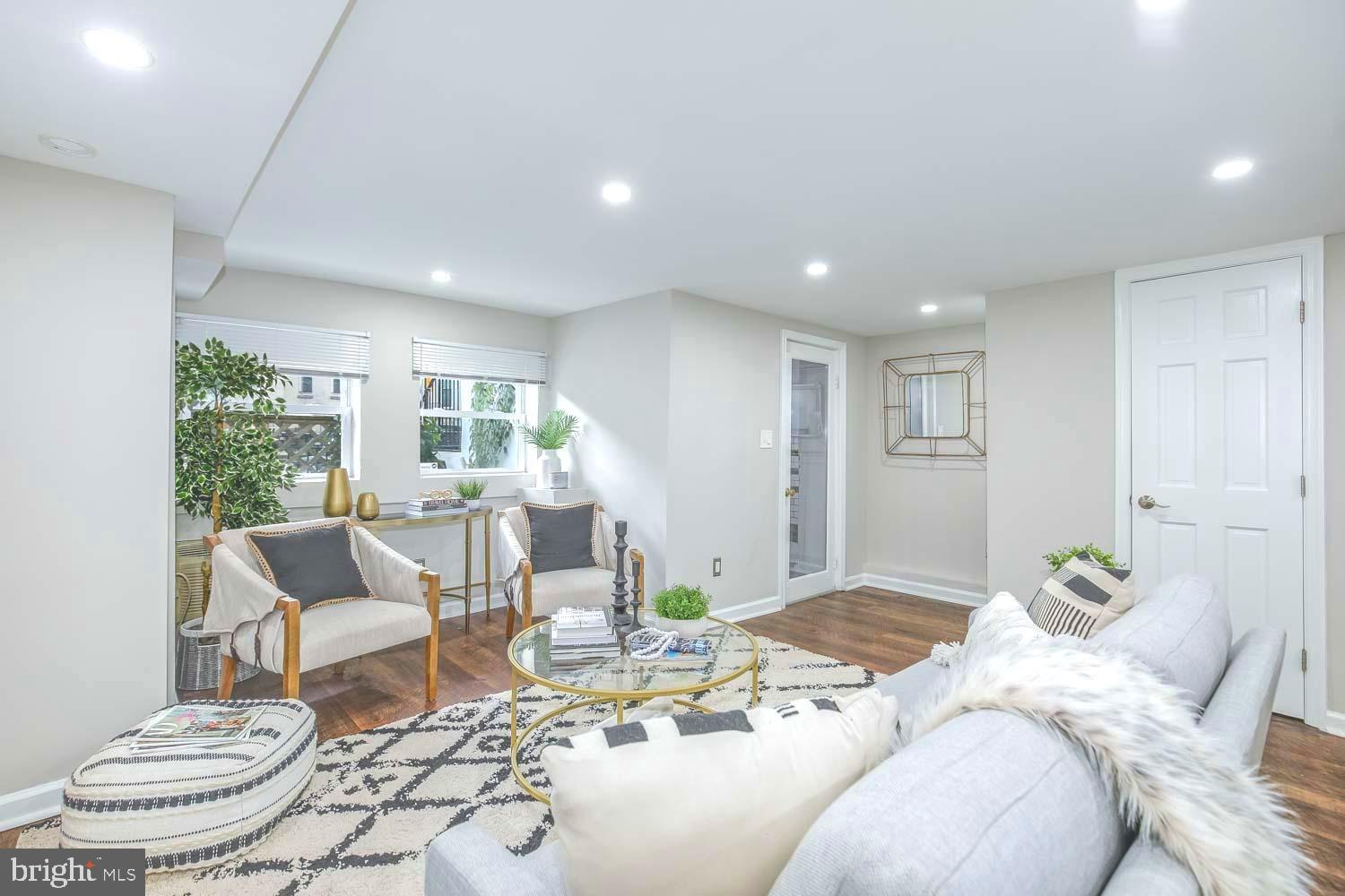 2509 17th Street Northwest, Unit 1 Washington, DC 20009 - Photo 24 of 25 Natural light and flexible floorplan