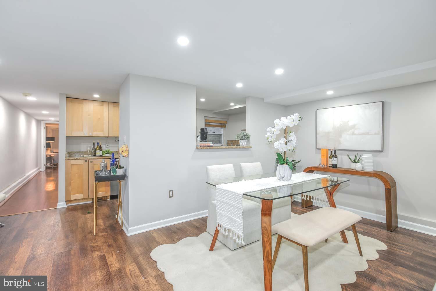 2509 17th Street Northwest, Unit 1 Washington, DC 20009 - Photo 4 of 25 Designated dining area