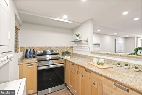 $524,900 | 2509 17th Street Northwest, Unit 1, Washington, DC 20009