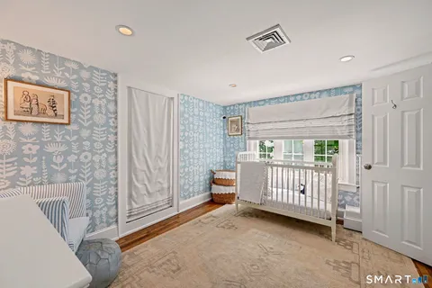 $2,099,000 | 5 Farnham Court, Westport, CT 06880