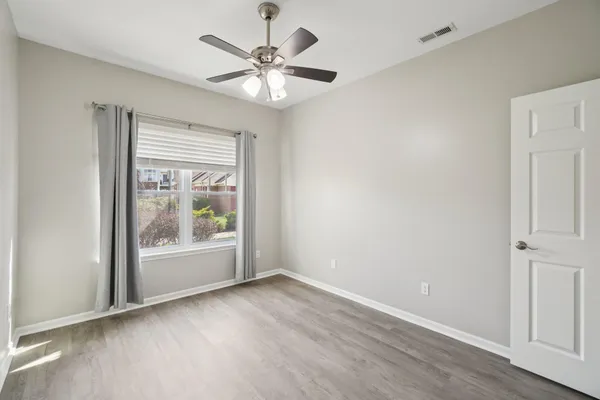 $225,000 | 9631 Lakeside Drive, Unit 68, Ypsilanti, MI 48197