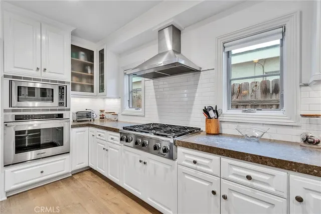 $3,575,000 | 613 Larkspur Avenue, Corona del Mar, CA 92625