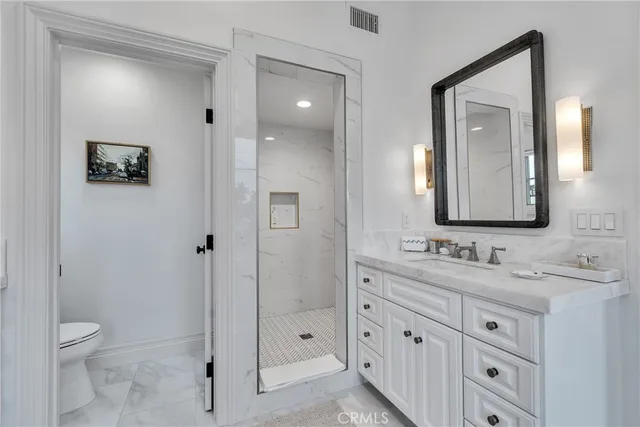 $3,575,000 | 613 Larkspur Avenue, Corona del Mar, CA 92625