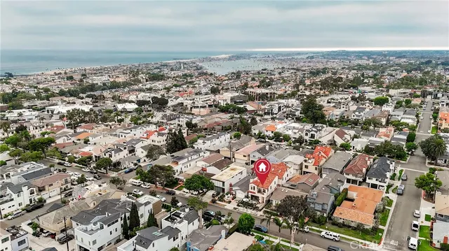 $3,575,000 | 613 Larkspur Avenue, Corona del Mar, CA 92625