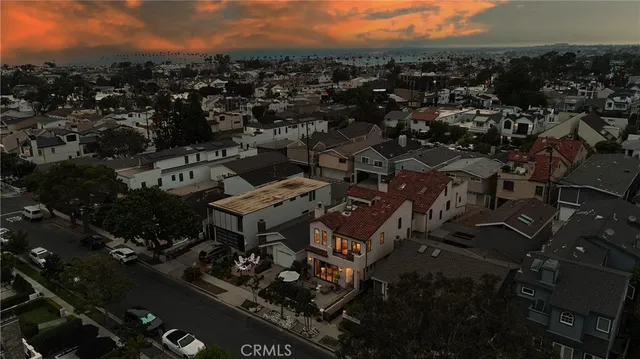 $3,575,000 | 613 Larkspur Avenue, Corona del Mar, CA 92625