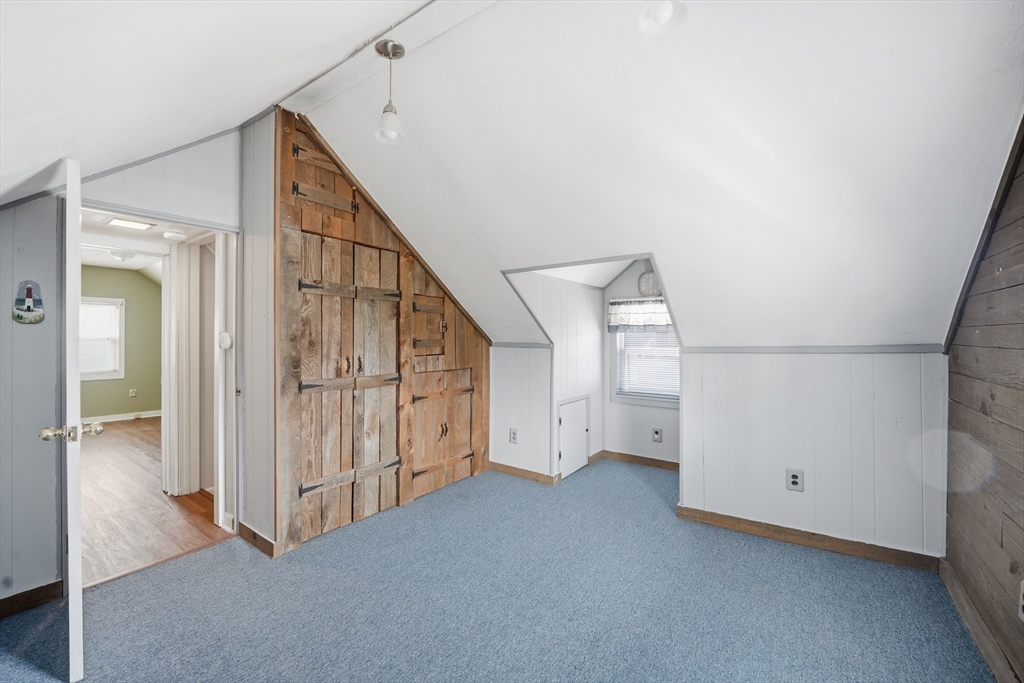 66 Thornton Street Springfield, MA 01104 - Photo 18 of 27