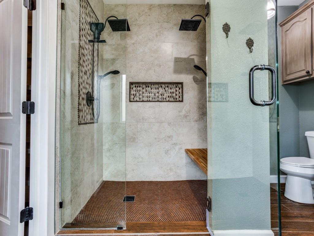 1070 Shepard Lane Lavon, TX 75166 - Photo 20 of 29 a bathroom with a shower